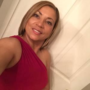 Meet your Posher, Annette